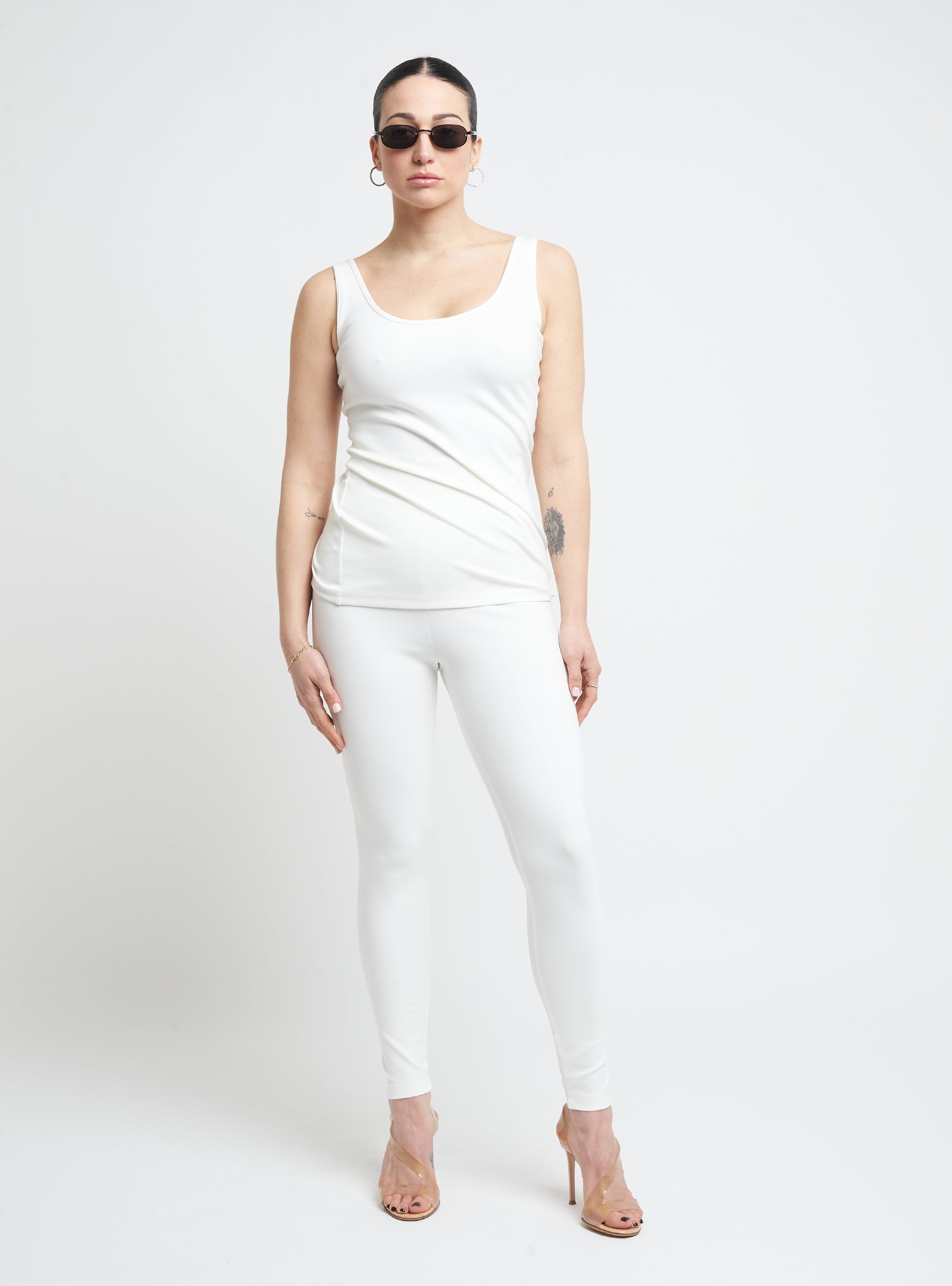 High-waisted leggings